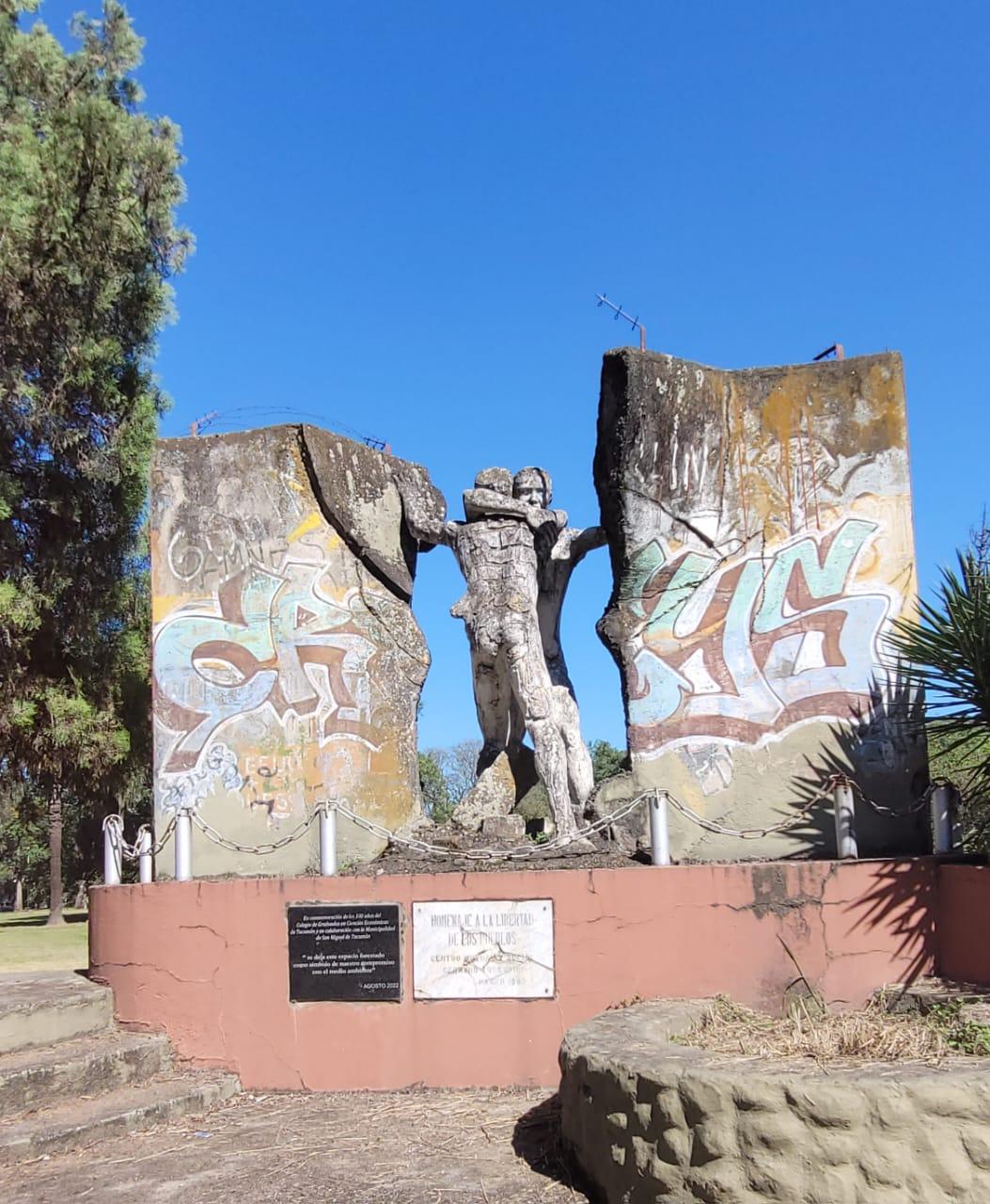 MONUMENTO UNIÓN Y LIBERTAD DE LOS PUEBLOS